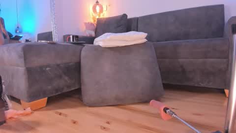 Isabela online show from 10-17-25, 12:08