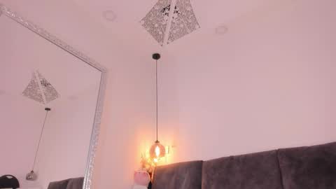 Isabela online show from 10-26-25, 12:11