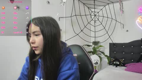 Snapshot of isabela_tay chatting on 11-06-25, 11:55 ISABELA online show from 11-06-25, 11:55