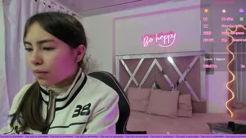 Snapshot of isabela_tay chatting on 11-14-25, 11:31 ISABELA online show from 11-14-25, 11:31