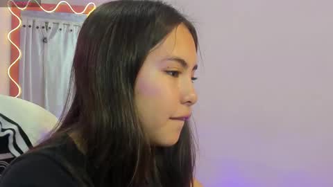 Snapshot of isabela_tay chatting on 12-01-25, 11:48 ISABELA online show from 12-01-25, 11:48