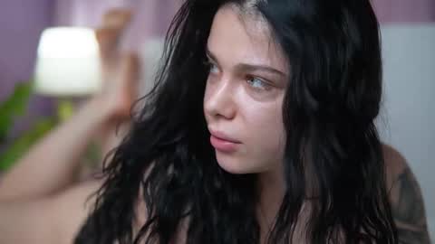 Snapshot of isabelamber chatting on 12-02-25, 07:09 Isabel online show from 12-02-25, 07:09