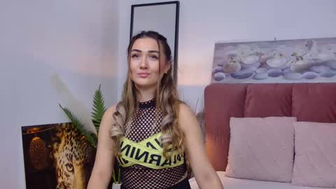 Isa online show from 02-07-25, 03:52