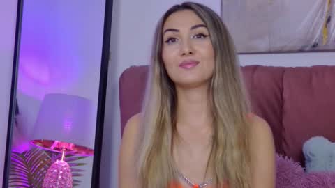 Isa online show from 10-09-25, 02:37