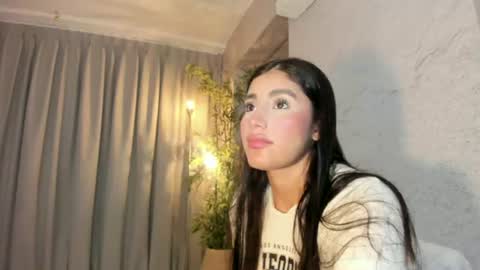 isabelastefano online show from 07-19-26, 03:54