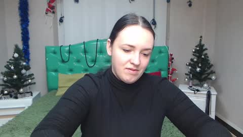 IsabelBlackberry online show from 01-05-25, 06:02