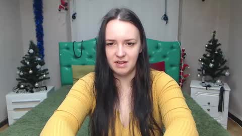 IsabelBlackberry online show from 01-12-25, 06:06