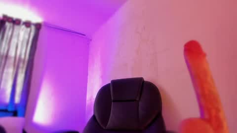 Snapshot of isabelitha chatting on 06-03-26, 02:33 isabella online show from 06-03-26, 02:33