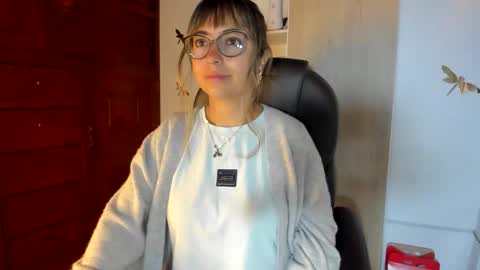 Isabella22 1 online show from 02-19-26, 01:34