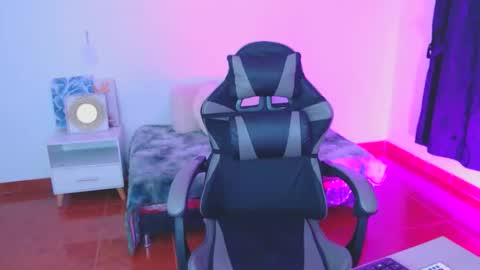 isabella__666 online show from 12-04-25, 04:11