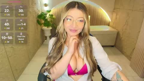 Isa  online show from 04-25-26, 01:08