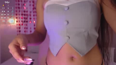 Isa  online show from 02-18-25, 03:32