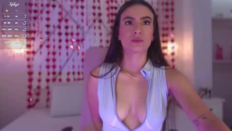 Isa  online show from 02-22-25, 01:57