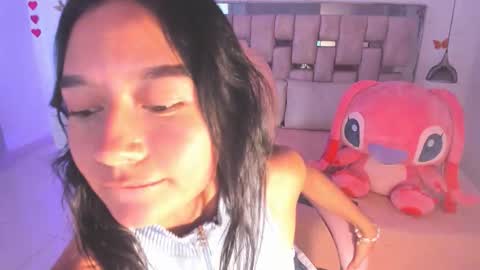 isabella_castillo_ online show from 03-12-26, 10:05