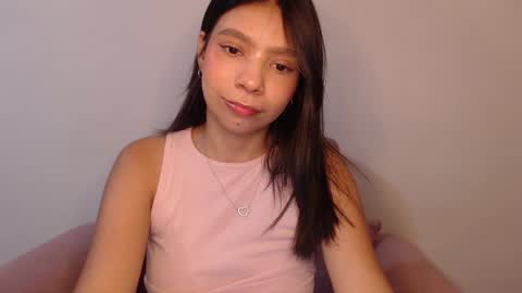 Snapshot of isabella_jones9 chatting on 12-10-24, 04:34 ISABELLA online show from 12-10-24, 04:34