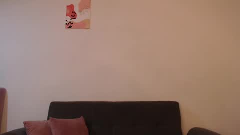 Snapshot of isabella_jones9 chatting on 02-28-25, 03:15 ISABELLA online show from 02-28-25, 03:15