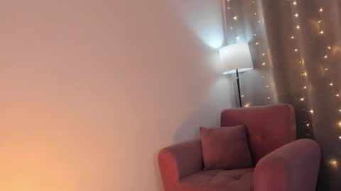 ISABELLA online show from 03-11-26, 02:17