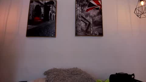  Isabel Lopez online show from 03-07-25, 12:12