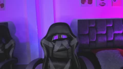 Isabella Moon9 online show from 04-06-26, 12:17