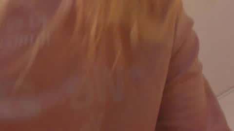 Isabella Rros online show from 12-15-24, 09:45