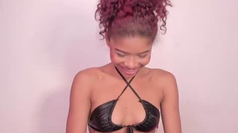 Snapshot of isabella_sex18 chatting on 01-21-25, 03:26 isabella online show from 01-21-25, 03:26