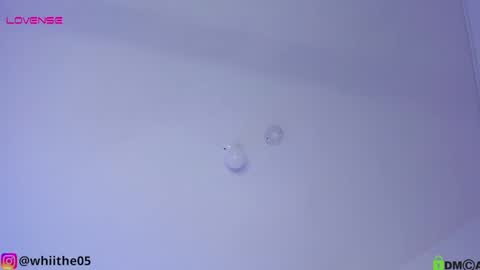 Isabella White online show from 01-24-25, 11:12