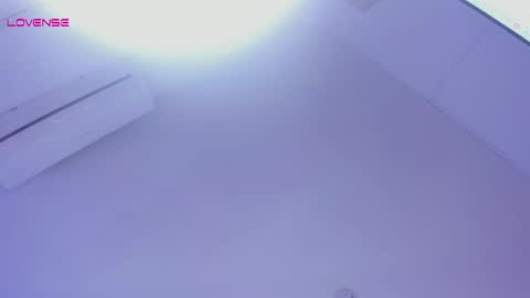 Isabella White online show from 02-01-25, 07:44