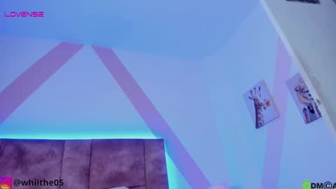 Isabella White online show from 02-07-25, 08:10