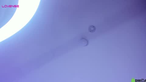 Isabella White online show from 03-10-25, 07:40