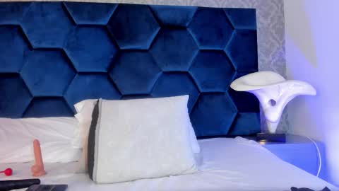 isabellaa_palacios online show from 10-07-25, 07:44