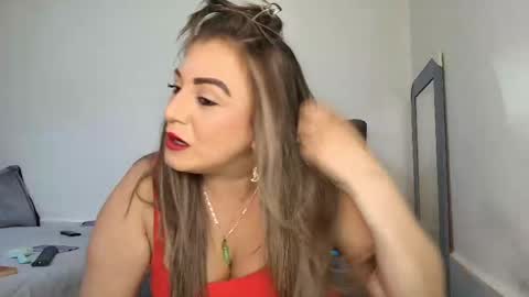 Isabella online show from 04-25-26, 07:33