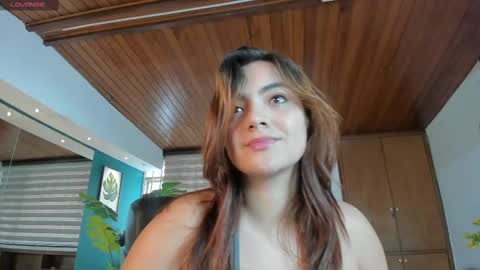 Snapshot of isabellaajoness chatting on 10-11-25, 12:15 Isabella  Everyday From 0530 to 1430 Col Time online show from 10-11-25, 12:15