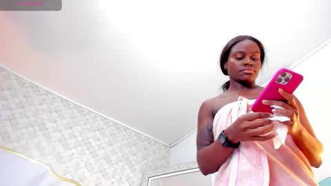    v online show from 10-08-25, 09:56