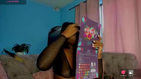    v online show from 03-26-26, 09:42