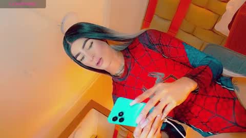 isabellagirs online show from 10-12-25, 04:17