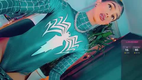 isabellagirs online show from 04-25-26, 01:41