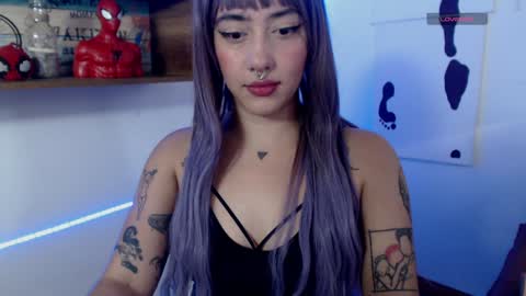 Snapshot of isabellakoff chatting on 01-31-25, 12:51 Tati - online show from 01-31-25, 12:51