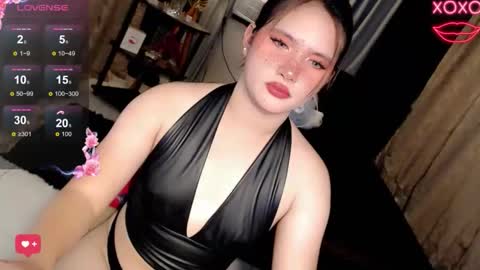 Snapshot of isabellaleights chatting on 05-15-26, 11:12 isabel online show from 05-15-26, 11:12