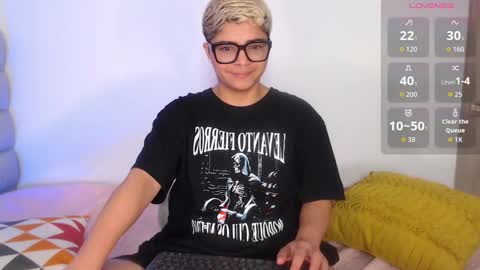 Isabella Mout  online show from 01-11-26, 07:30