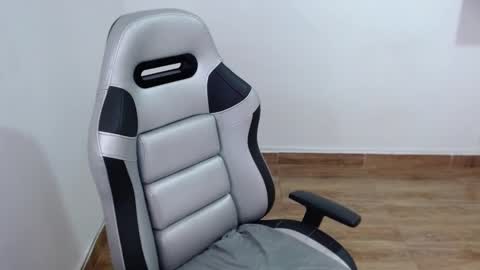 Isa online show from 02-22-26, 07:12