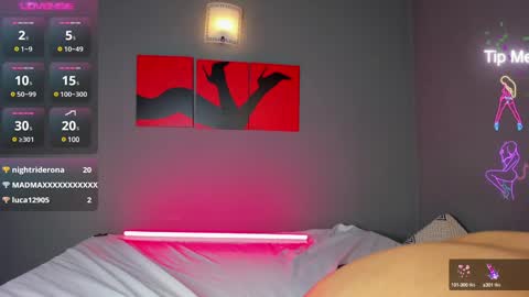 Isabella online show from 01-09-25, 01:39