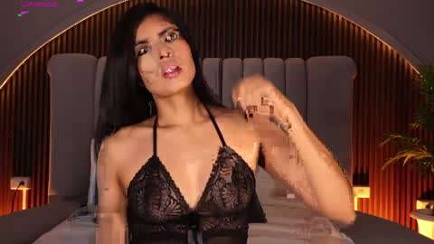 Isa  online show from 04-26-26, 04:21