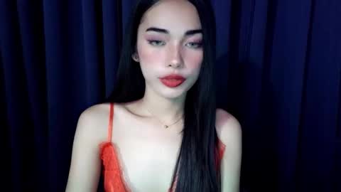 Isabelle online show from 11-28-25, 02:53