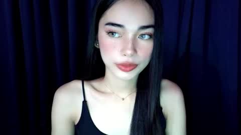 Isabelle online show from 12-04-25, 07:06