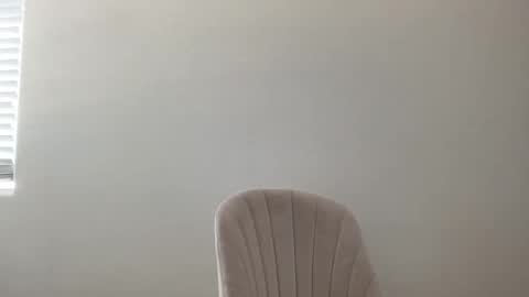 isabellekinsley online show from 10-29-25, 10:00