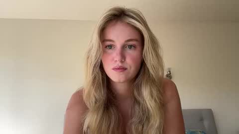 isabellesings online show from 03-29-26, 11:16