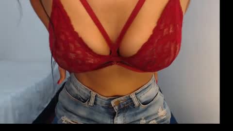 Isabella online show from 12-23-24, 06:11