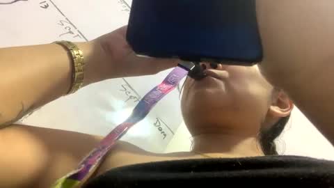 Isa online show from 09-17-25, 04:14