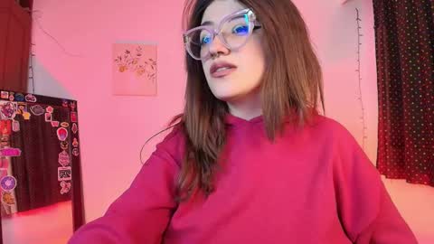 Snapshot of isaferrer06 chatting on 11-22-25, 05:28 Isabella Ferrer online show from 11-22-25, 05:28