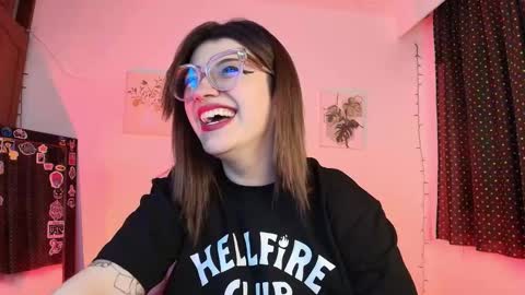 Snapshot of isaferrer06 chatting on 11-26-25, 04:24 Isabella Ferrer online show from 11-26-25, 04:24